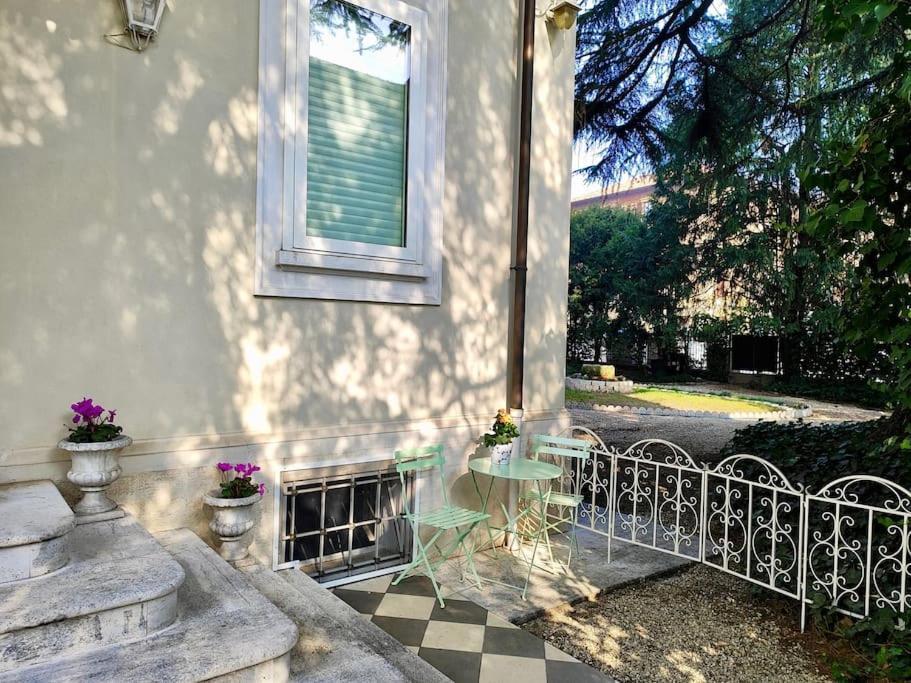 Casa Valli Reggio Emilia Bagian luar foto